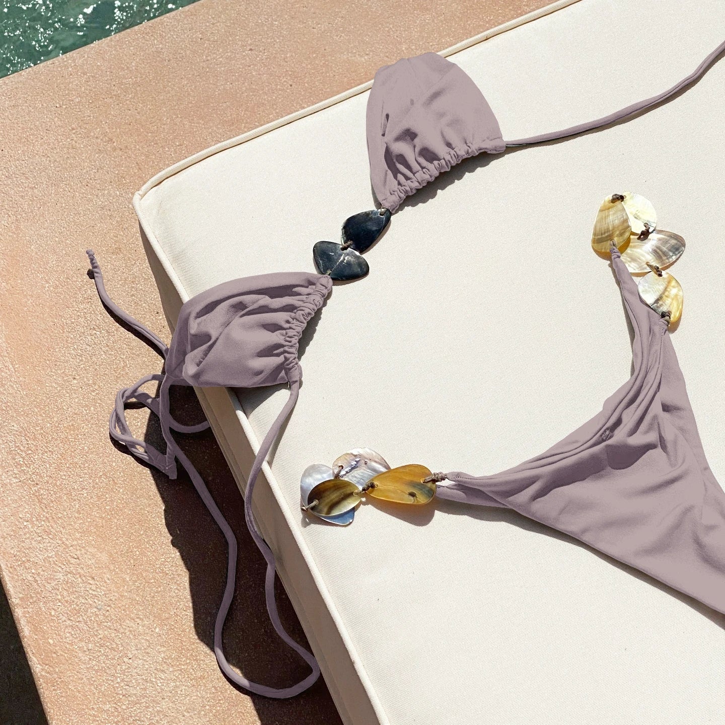Sexy Bikinis Women Swimsuit Female Swimwear Bandeau Biquini Thong Bathing Suit Shiny Button Swimming Suits Bodysuit Beachwear