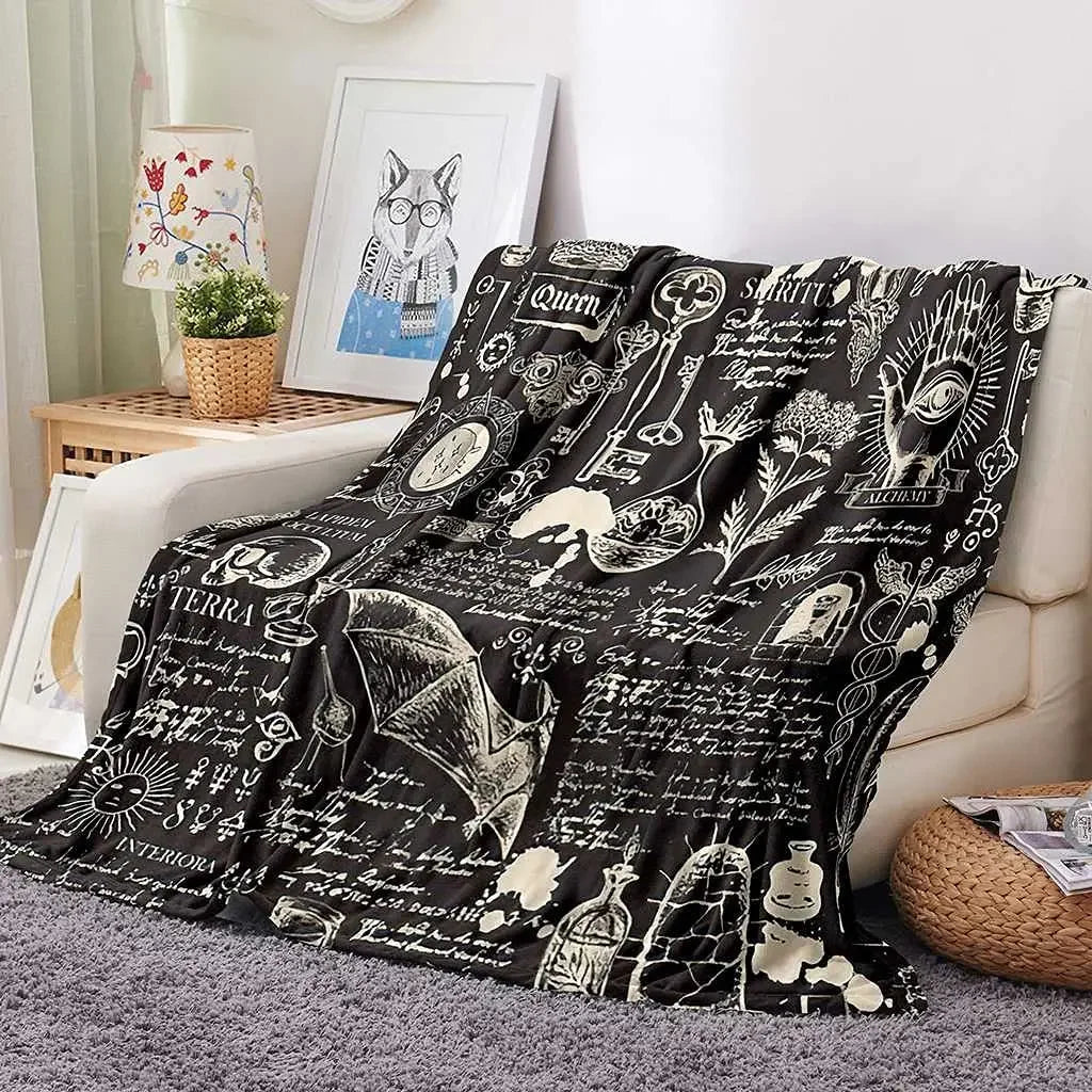 Halloween Witchy Witch Blanket Flannel Throw Blanket Lightweight Soft Cozy Sofa Bed Blanket for Men Women Teens Halloween Gifts